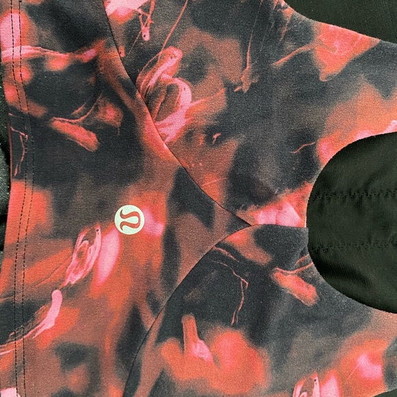 Sports cropped top - Picture 4 of 4